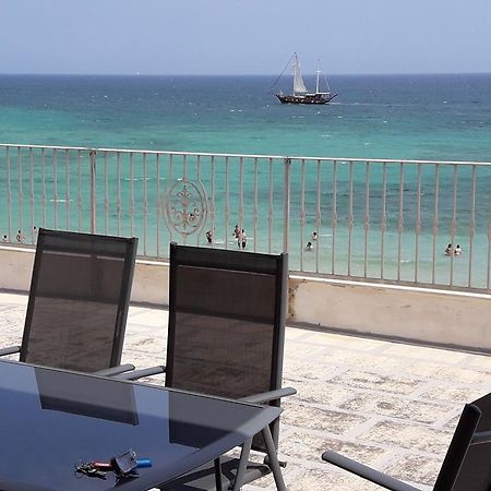 Villa Capitolo Монополи Екстериор снимка