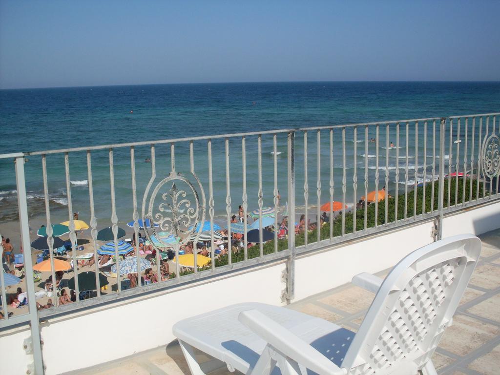Villa Capitolo Монополи Екстериор снимка